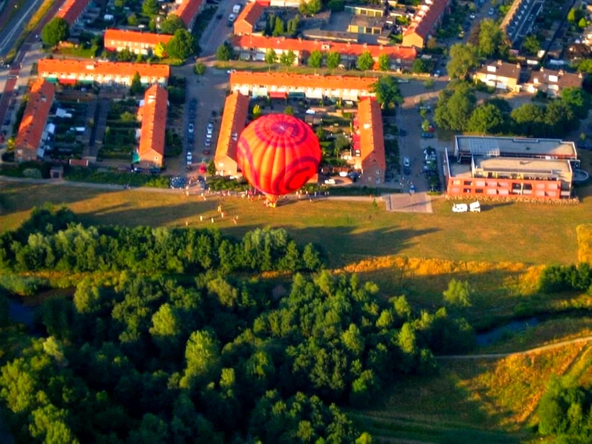 Brabants landschap rond Knegsel vanuit de luchtballon (sfeer 3)