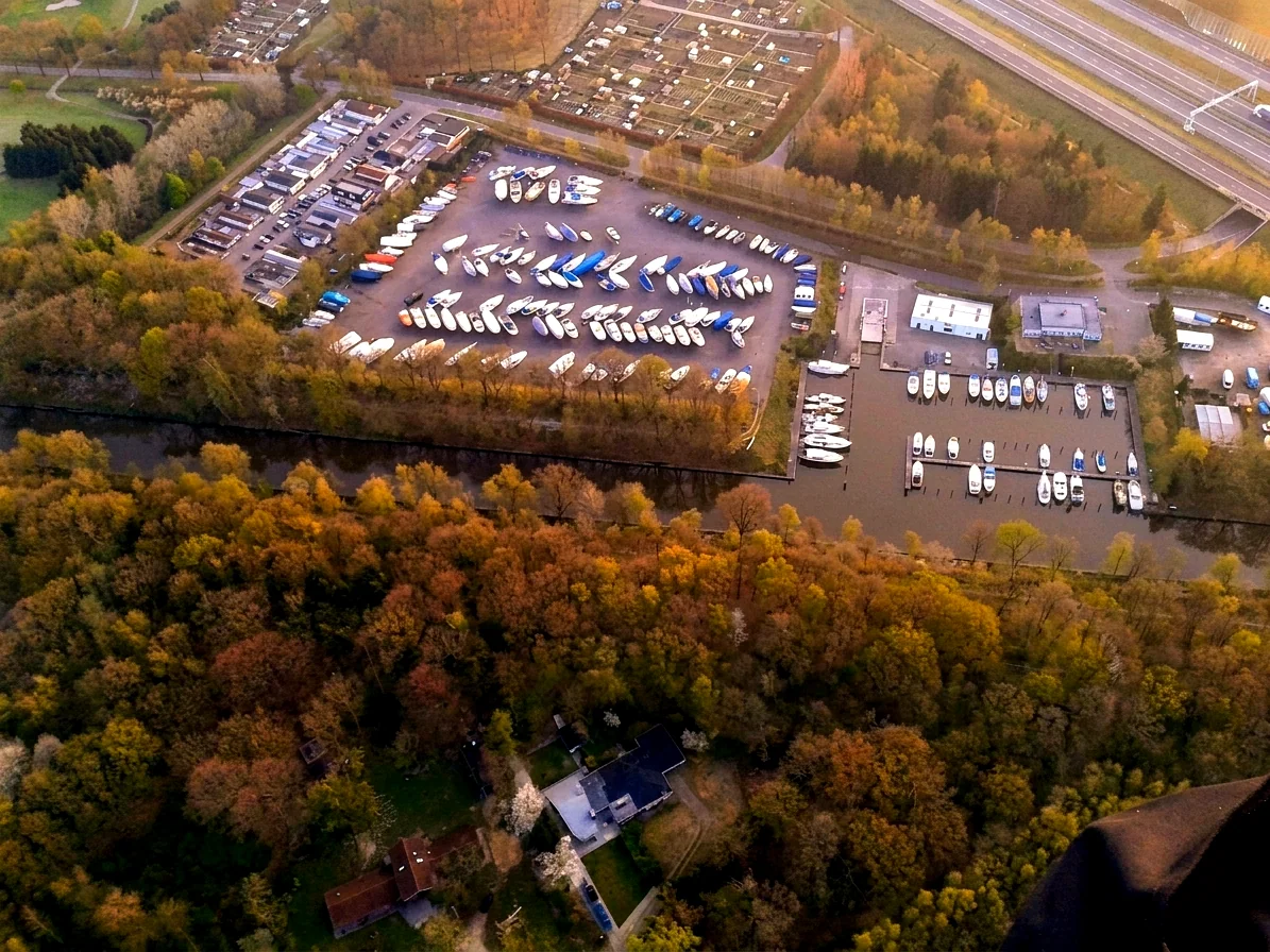 Brabants landschap rond Lage Mierde vanuit de luchtballon (sfeer 1)