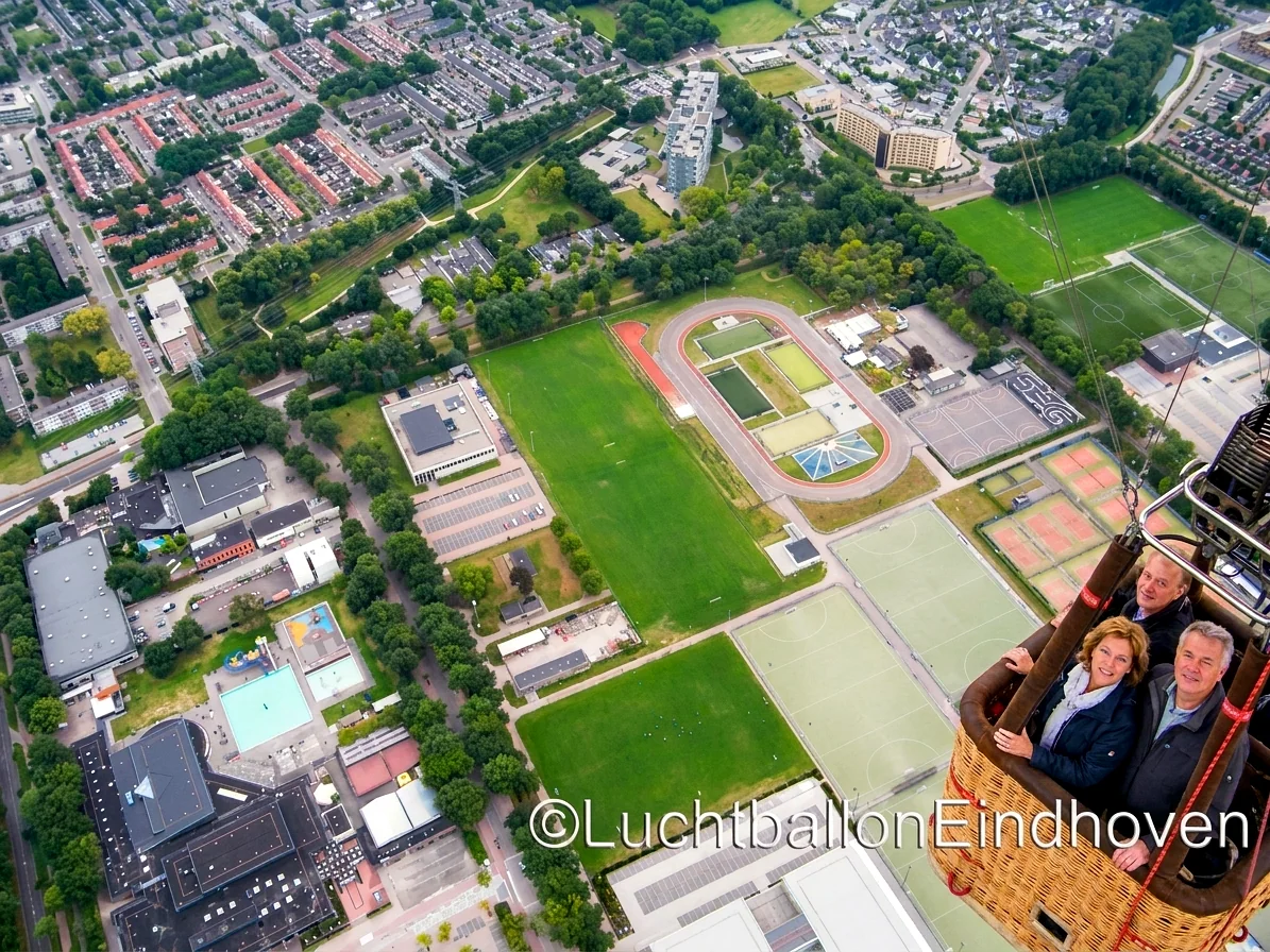 Brabants landschap rond Liempde vanuit de luchtballon (sfeer 2)