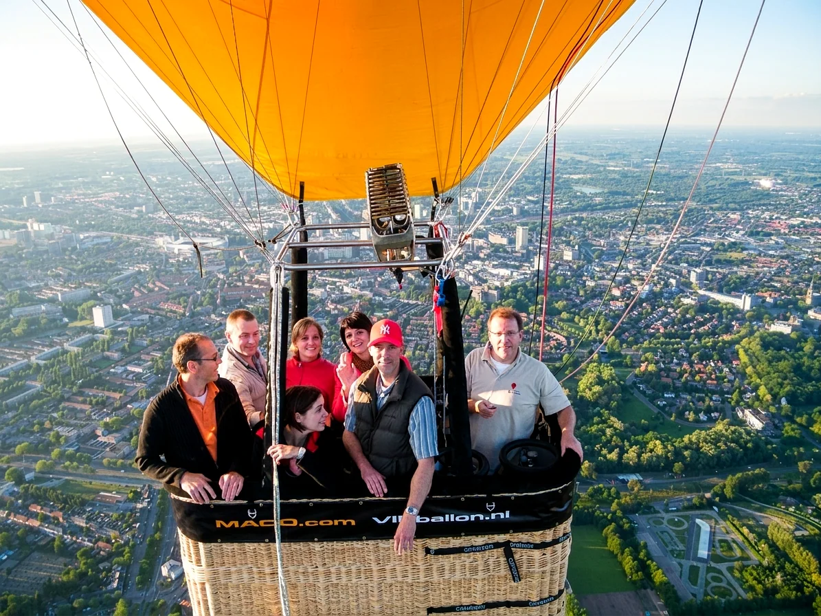 Brabants landschap rond Sterksel vanuit de luchtballon (sfeer 3)