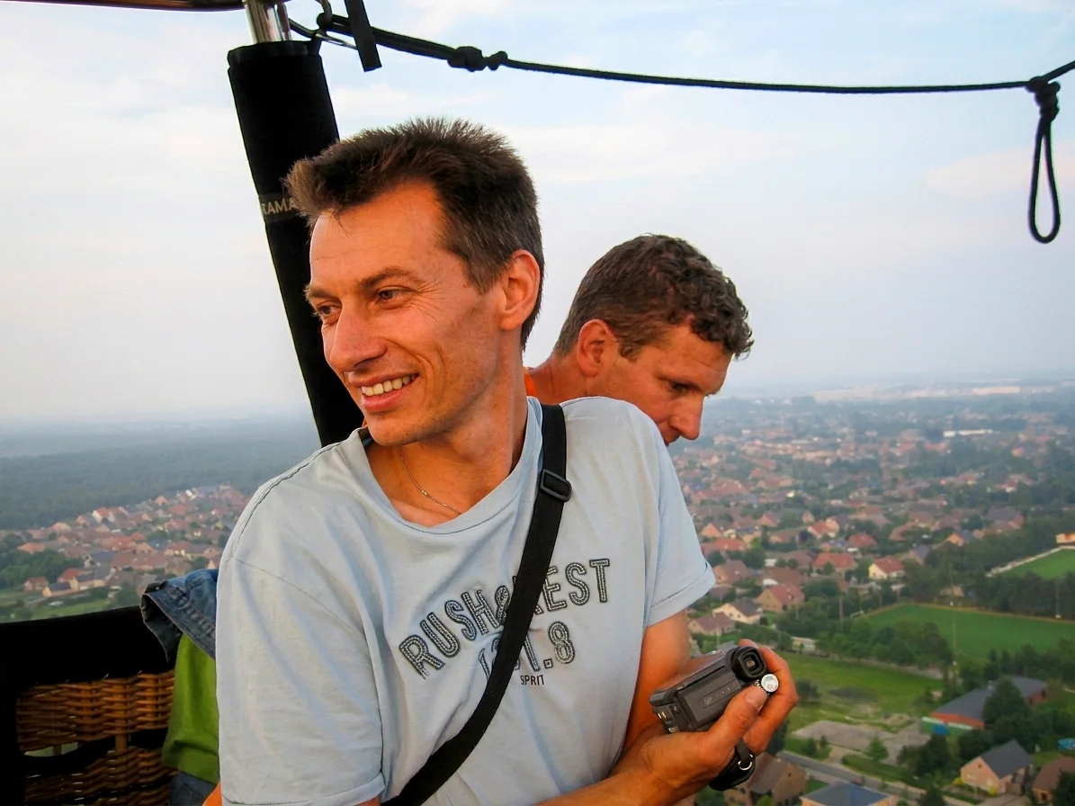 Brabantse landschap rond Valkenburg vanuit de luchtballon