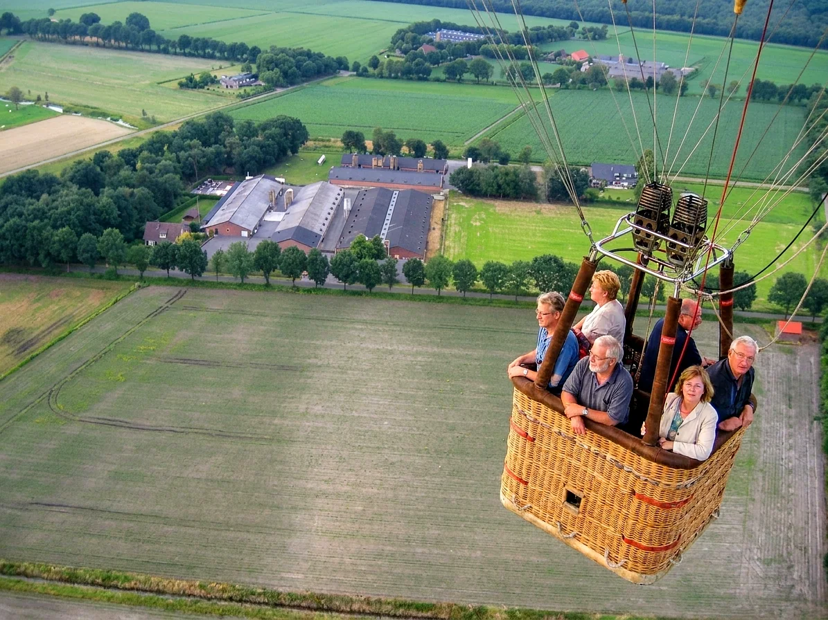 Brabants landschap rond Vlierden vanuit de luchtballon (sfeer 3)