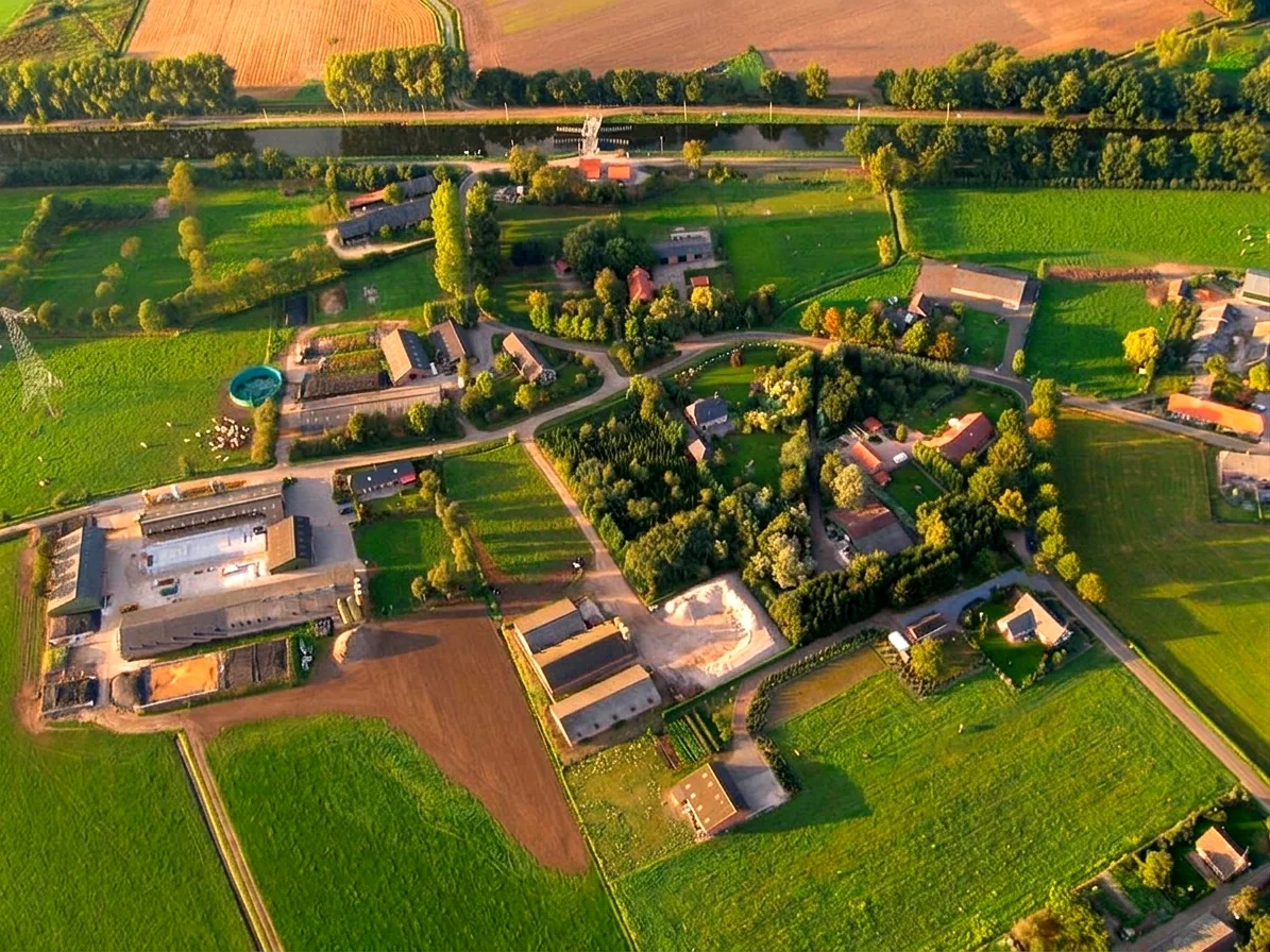 Brabantse landschap rond Vorstenbosch vanuit de luchtballon